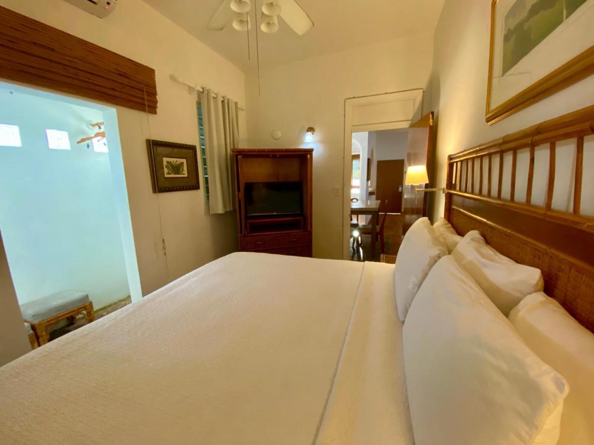 At Wind Chimes Boutique Hotel سان خوان المظهر الخارجي الصورة