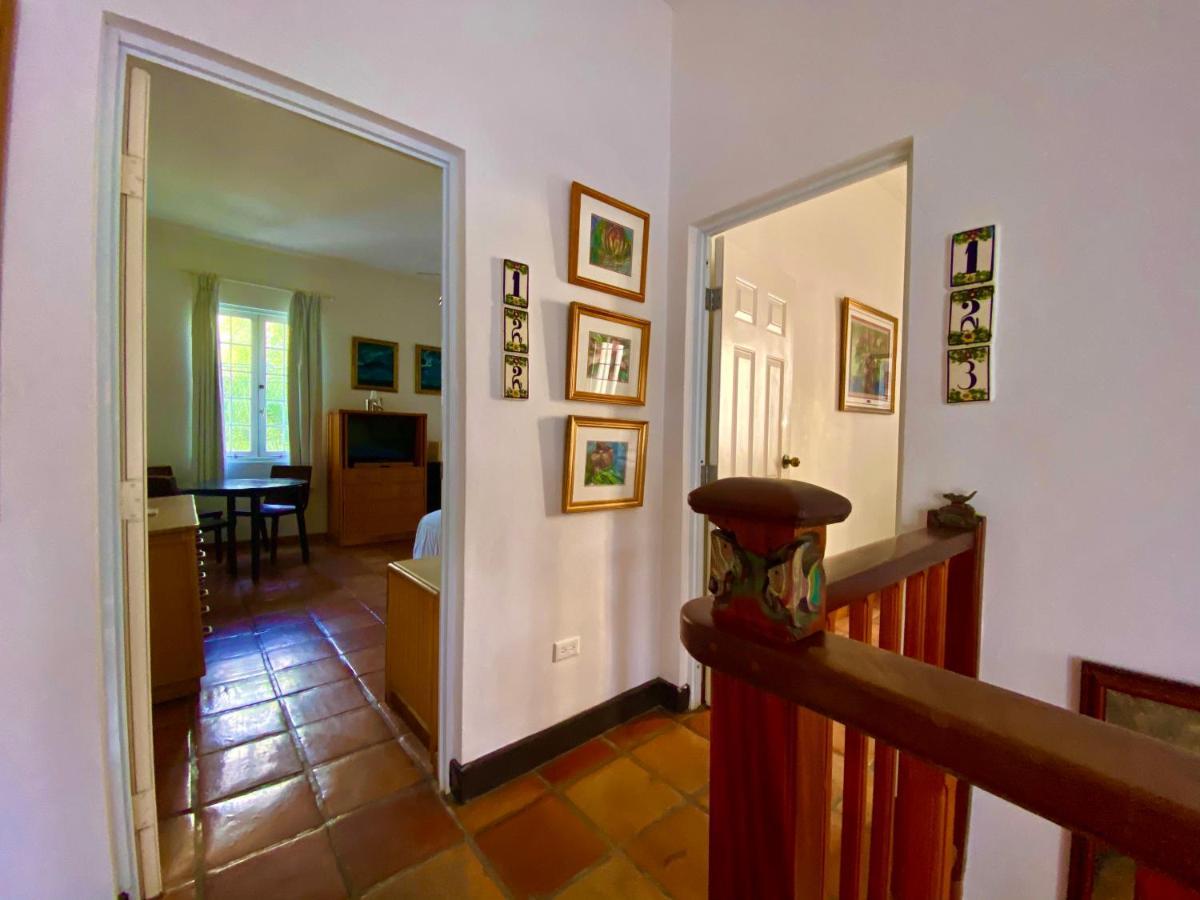 At Wind Chimes Boutique Hotel سان خوان المظهر الخارجي الصورة