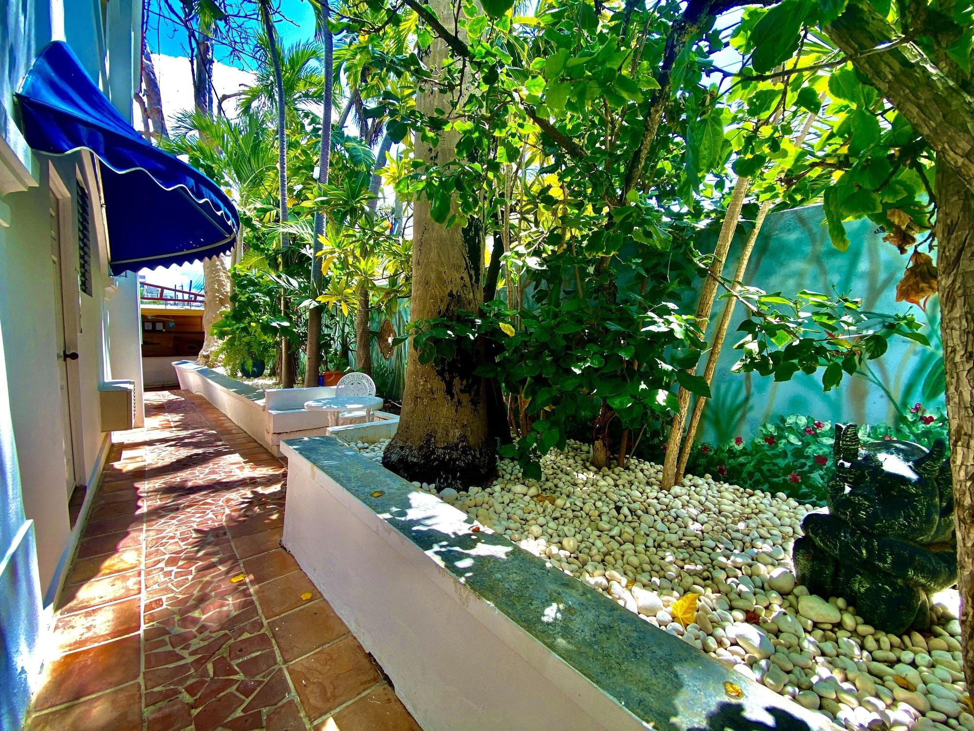 At Wind Chimes Boutique Hotel سان خوان المظهر الخارجي الصورة